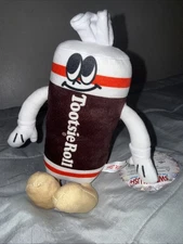 Toy Factory Tootsie Roll Candy Sweet Plush 9” Brand New With Tags Claw D&B Rare