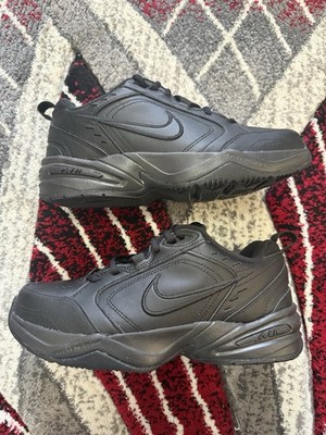 Size 7 - Nike Air Monarch IV 4E Wide Black