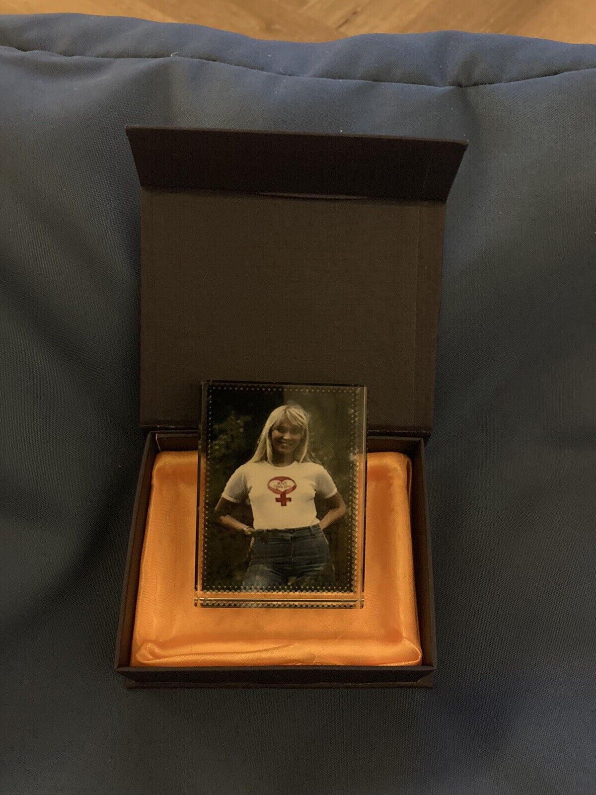 Picture 1 of 4