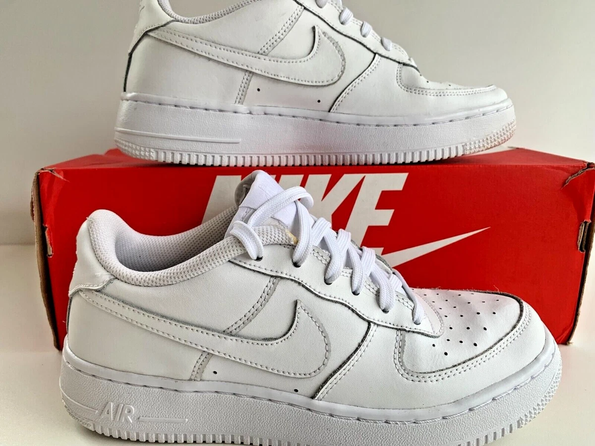Nike Air Force 1 Trainers Size 5 UK 38 EUR White 314192 117