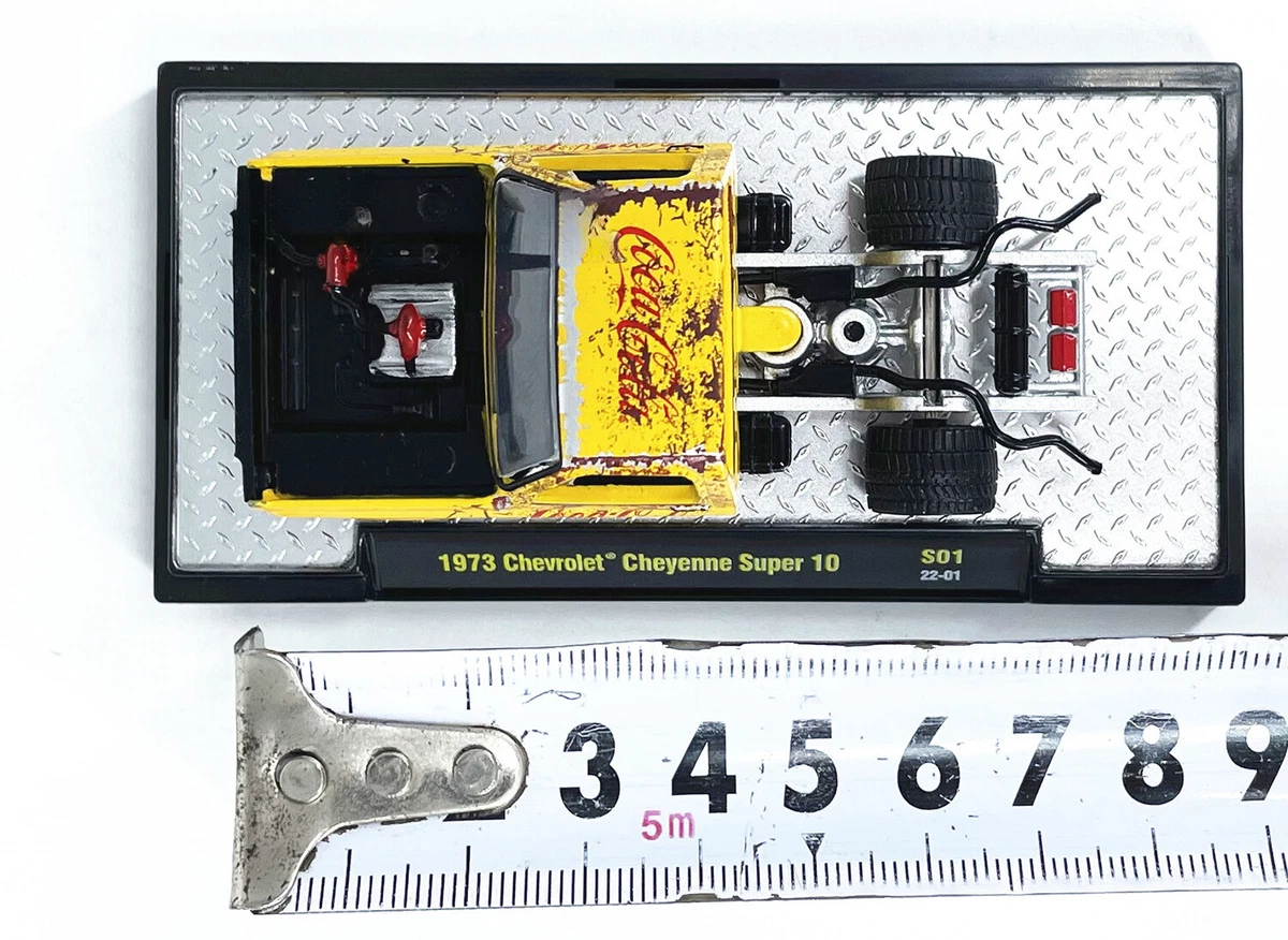 M2 1:64 1973 Chevrolet Cheyenne Super 10 S01 Alloy Car