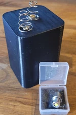 4x 18650 Li-Ion to 6v Lantern Adapter w/ LED bulb (optional)