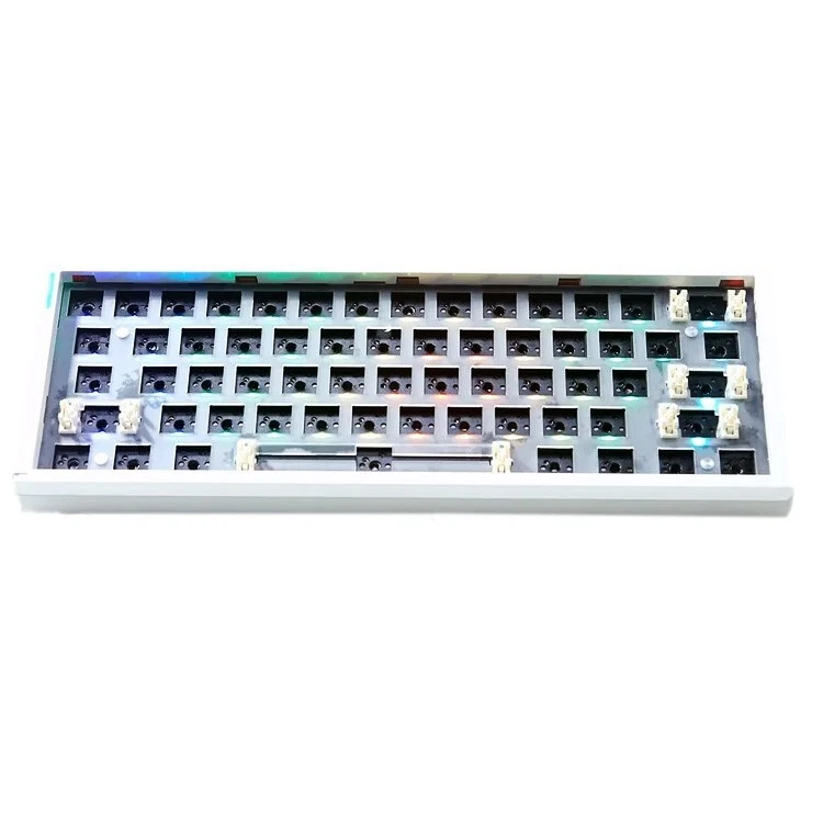 GMK61 60% Mechanical Gaming Keyboard RGB Backlit Hot-Swappable 60% Compact - Image 3 of 4