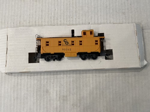 AHM C&O 90262 CABOOSE - HO Scale In Box - Picture 5 of 6