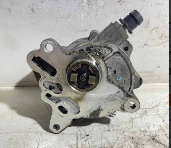 Pompe a vide Audi A3 8p 03G145209C golf 5 HP Leon Passat touran EOS pompe tandem - Photo 2/2