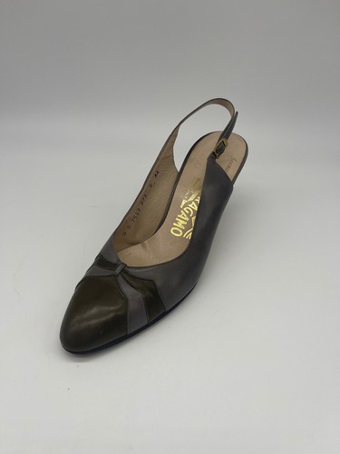 Salvatore Ferragamo Slingback Kitten Heel Size 8 AA - Picture 2 of 12