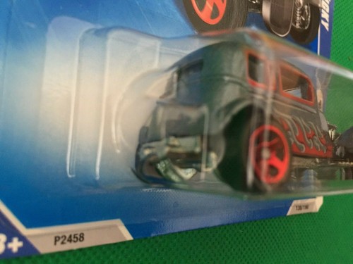 2009 Hot Wheels, Rebel Rides #138 - '32 Ford Vicky, silver, Malaysia B132 - Picture 5 of 8
