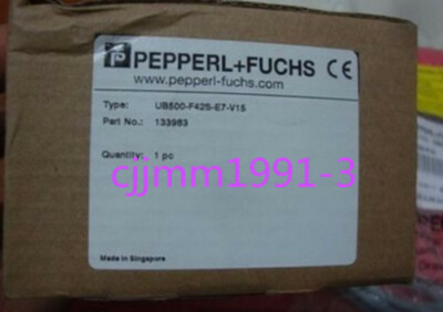 1PC New Fuchs sensor UB500-F42S-E7-V15 