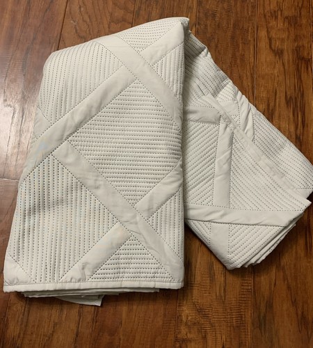 VCNY Home Solid Reversible Geometric Quilt Full/Queen Gray And Green - 第 1/7 張圖片