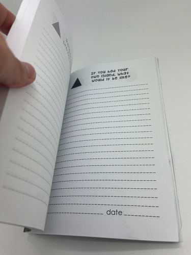 Just Between You & Me, Kid: A Back & Forth Journal - Messy Nessy Designs - Bild 6 von 6