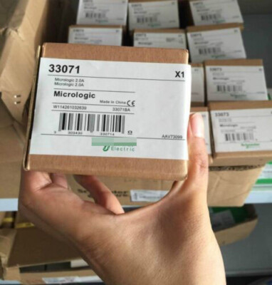 1pc new control unit Micrologic 2.0 A 33071