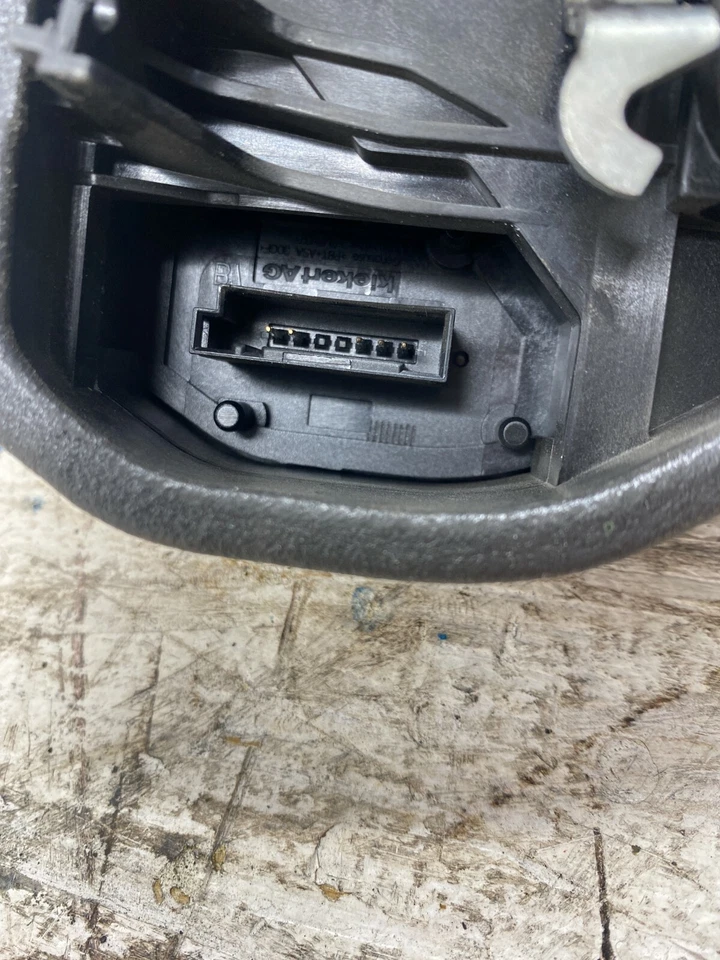 2016 BMW M6 GRAN COUPE F06 F12 F13 OEM PORTA TRASEIRA ESQUERDA TRAVA MACIA 13-19 - Imagem 4 de 4