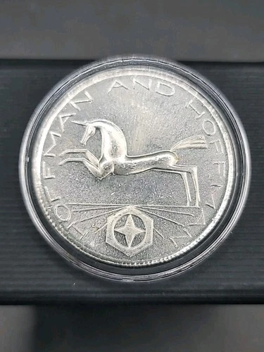 Vintage 1981 S Hoffman and Hoffman Unicorn  1 oz .999 Fine Silver Art Round
