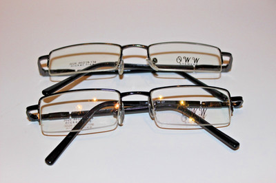 New Optic World OWW3026 Eyeglass Frames 46-19-138 Color Choice Clear Glass