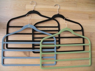 Joy Mangano Huggable Velvet 3 Tier Hangers Assorted Colors lot of 4 G4