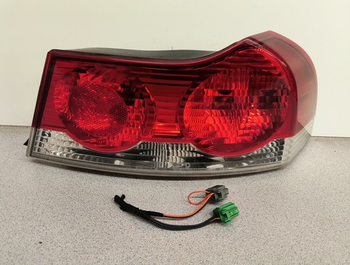 2006-2010 Volvo C70 Convertible Right RH Passenger Side Tail Light Assembly OEM