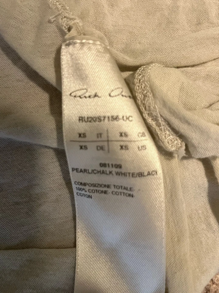 Regata Rick Owens Release Combo Lupetto XS branca pérola/giz COM ETIQUETAS - Imagem 4 de 4