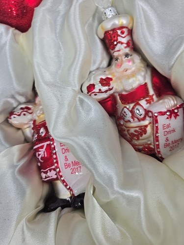 Frontgate Christmas Ornament Set Of 12 Santas Glass, In Original BOX 2017 - Picture 12 of 24