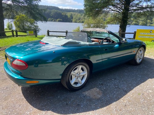 jaguar xk8 convertible - Picture 15 of 24