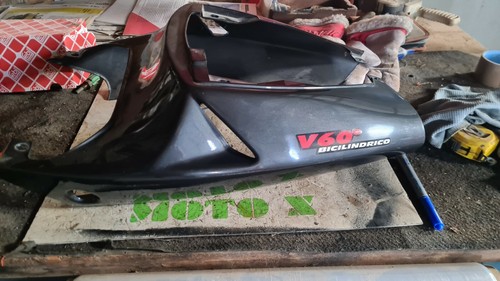 aprilia rsv 1000 2000 rear faring