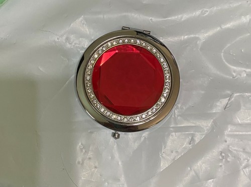 Signature Club A Red Gem Round Metal Magnifying Mirror Compact Collector New - Picture 2 of 3