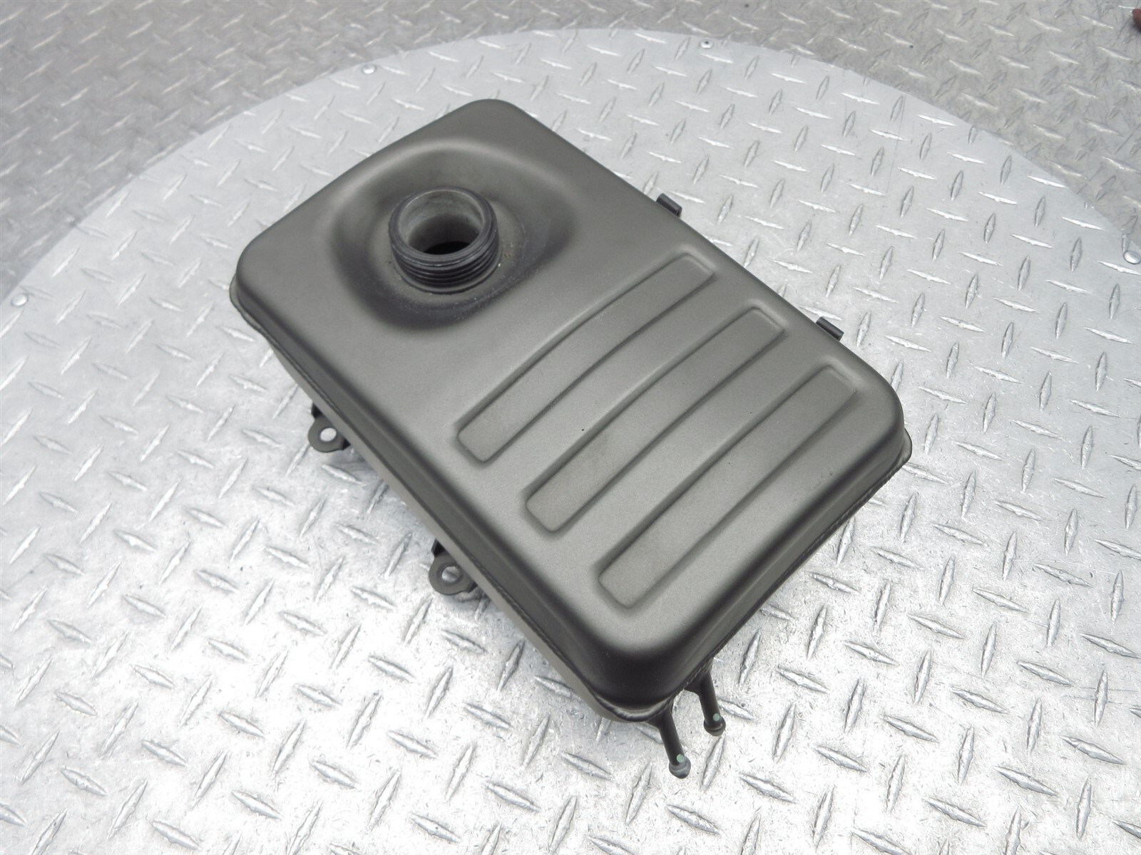 2008 Ferrari F430 Spider 199868 Coolant Tank Expansion Overflow Reservoir Cell