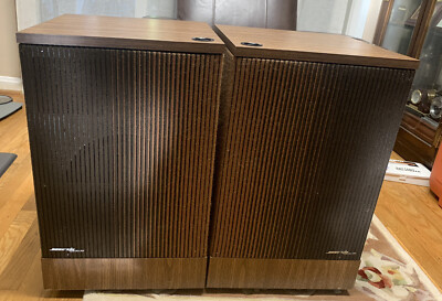 Bose 501 Series III Speakers - Pair Pick L&R Speakers