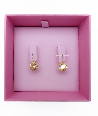 【SWAROVSKI】5662093 Bella V ピアス Bella V drop earrings, Round cut, Gold tone, Gold-tone