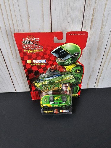6004 Vintage Racing Champions 1999 Chad Little John Deere Diecast Car 1:64 - Picture 2 of 4