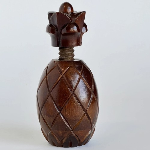 Vintage geschnitzter Holz Ananas Schraube Nussknacker von Gallery Originals - Bild 4 von 5
