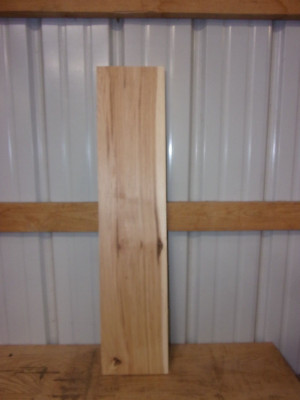 1 PC RUSTIC HICKORY LUMBER WOOD KILN DRIED BOARD 33 3/4''X 7 3/8''X 3/4'' LOT 930LL