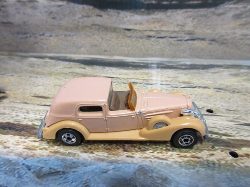 Lot of 3 Vintage Hot Wheels '35 CLASSIC CADDY / '37 BUGATTI (M) - Picture 6 of 7