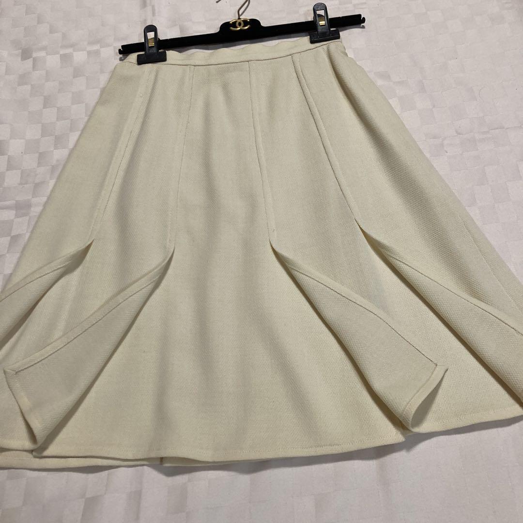 SALE❣️CHANELのロングskirt、超美品、00製、#38 SALE❣️CHANELのロングskirt、超美品、00製、#38 NWOT 00