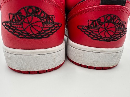 Air Jordan 1 Retro OG Low Bred 2015 Excellent Condition Black/Red Size 10.5 - Picture 5 of 13