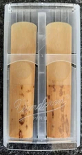 VANDOREN ALTO SAXOPHONE #4 STRENGTH-- PACKS OF (2) REEDS -- BLUE BOX
