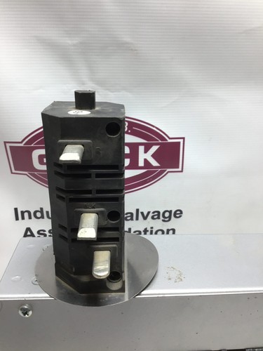 Starline CBMT5GE28-(2)9R54U2-4 Busway Tap Box 50A 240V - Picture 6 of 8