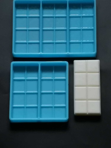 Square Chunks Snap bar Silicone Mould For Wax Melts, Candles, Soaps, Resin Tarts - Picture 3 of 8