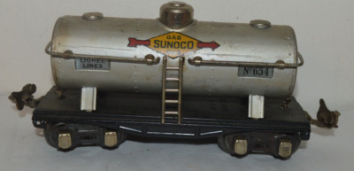 LIONEL LINES SUNOCO OIL TANK CAR No 654