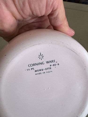 Corning Ware Cornflower Blue P-82-B 1.5 Pint Pot With Handle and Glass Lid - Picture 7 of 7