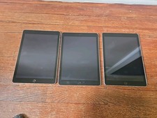 Apple Ipads 3 Pack A1822 for Parts Only