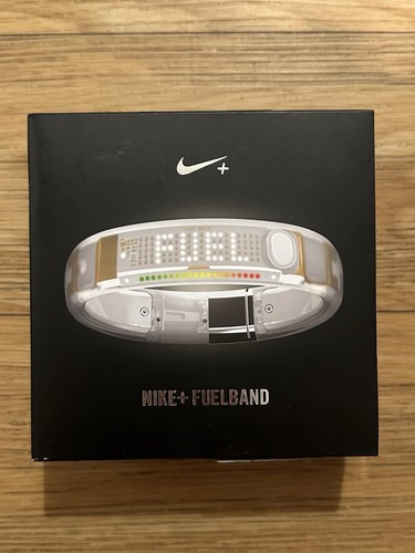 Nike + Fuel Band (White Ice) M/L Medium/Large Fuelband (Brand New In Sealed Box)