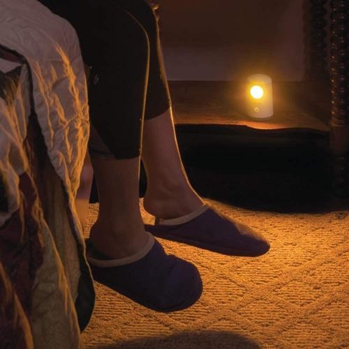 Beams MB750 20 lm LED Wireless Battery Powered Portable Motion Sensing Nightligh - Picture 2 of 4
