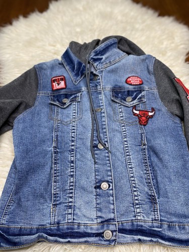 Chicago NBA Bulls Damen Jeansjacke mit grauem Hoodie Sweatshirt L/S Gr. M
