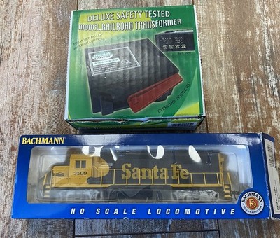 * 1/87 HO * Bachmann * Santa Fe EMD GP 40 Diesel Locomotive #3509 * + Controller