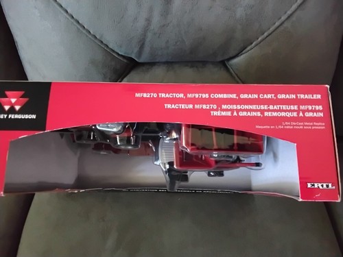 Ertl Massey Ferguson Harvestering 6 Piece 1/64 Set Awesome Set - Picture 3 of 3