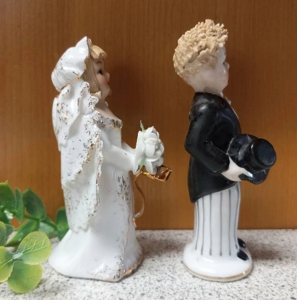 Estatuillas de porcelana vintage años 50 NOVIA NOVIO BODA PASTEL TOPPERS Foto 4 de 4