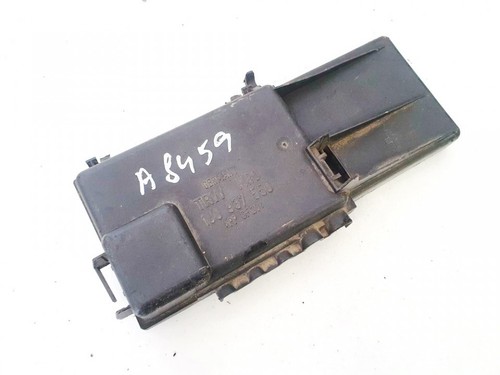1j0937550 Deckel Sicherungskasten Volkswagen Golf DE1704513-87 - Bild 2 von 9