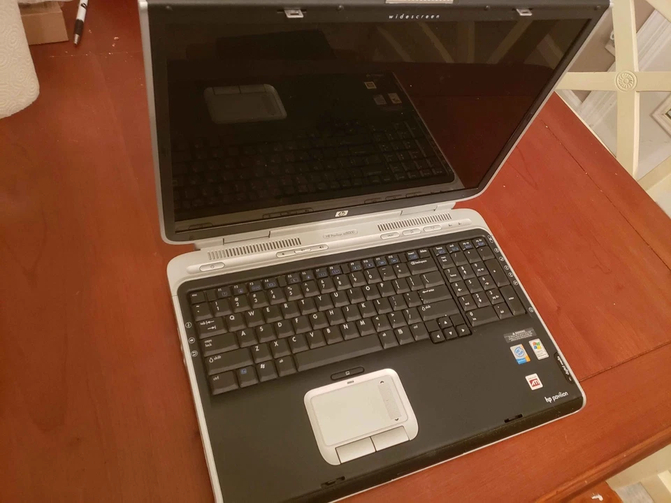 HP Pavilion ZD8000 17" Vintage Pentium4 3.0ghz XP Laptop , Tested, WORKS, READ! - Image 3 of 4