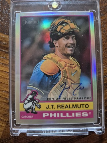 J.T. Realmuto 2025 Topps Heritage Auto