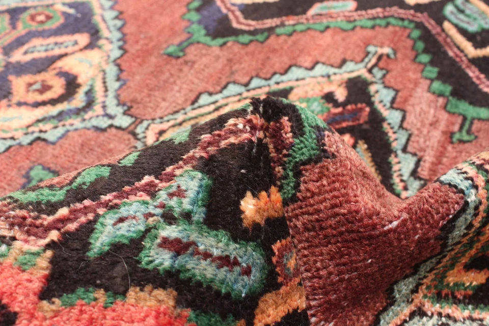 Alfombra geométrica vintage de lana tradicional anudada a mano de 2'9" x 6'7" Foto 3 de 4